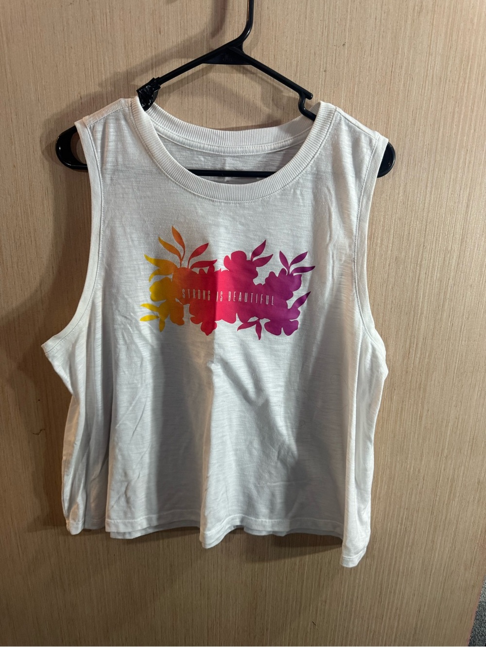 Old Navy Active White Sleeveless Graphic Tank - "Strong Is Beautiful" Size XL